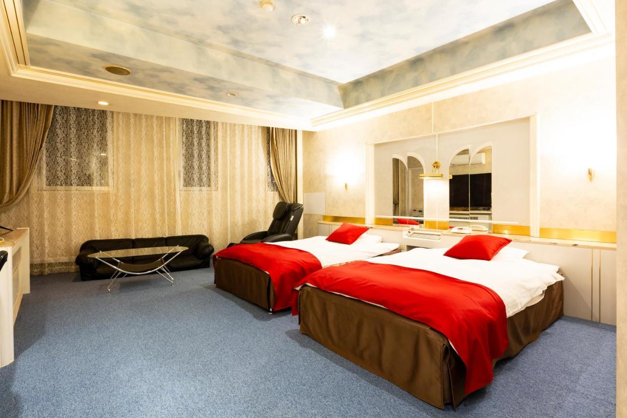 Hotel Liberty Kochi (Adults Only) 외부 사진